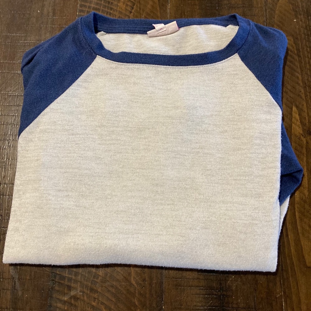 Long sleeve shirt